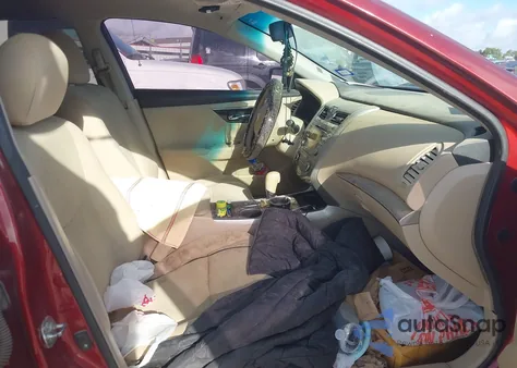 2014 Nissan Altima 2.5 S from USA, damaged, VIN 1N4AL3AP5EN388996